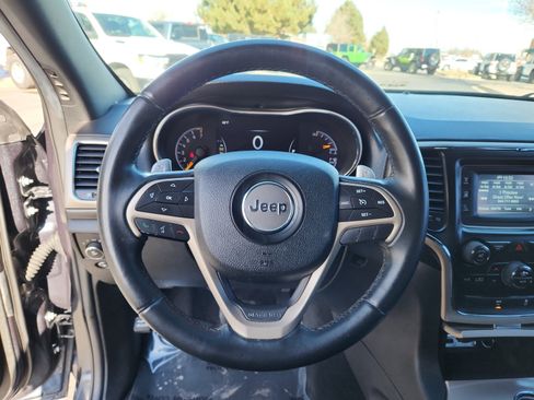 Used 2014 Jeep Grand Cherokee Laredo w/ Quick Order Package 23E image 9