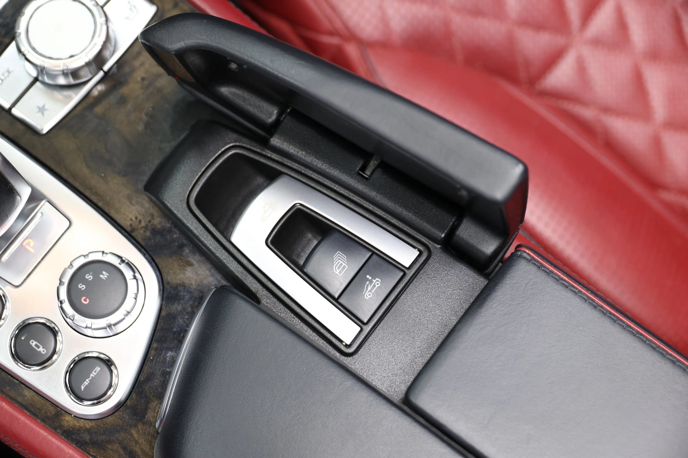 Used 2013 Mercedes-Benz SL 65 AMG image 38