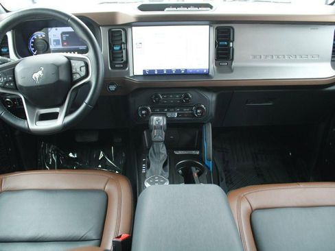 Used 2023 Ford Bronco Outer Banks image 14