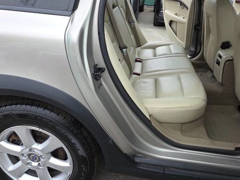 Used 2008 Volvo XC70 3.2 AWD/4WD image 36