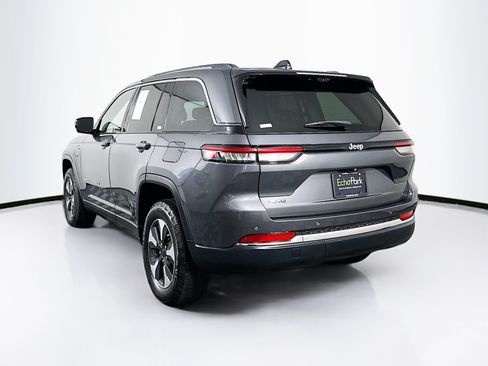 Used 2022 Jeep Grand Cherokee Limited 4xe w/ Luxury Tech Group II AWD/4WD image 5