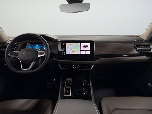 New 2026 Volkswagen Atlas SEL image 11