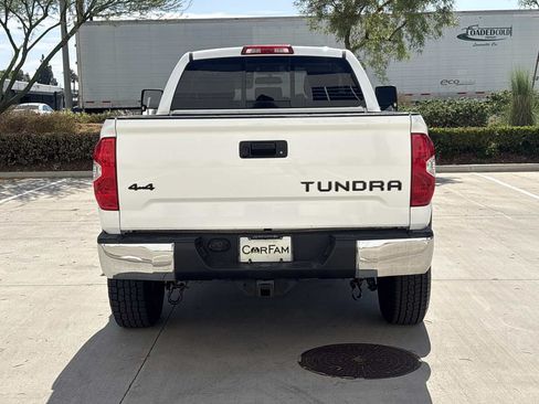 Used 2016 Toyota Tundra SR5 w/ Tow Package RWD image 4