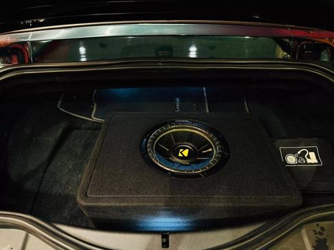 Used 2016 Jaguar F-TYPE R image 17