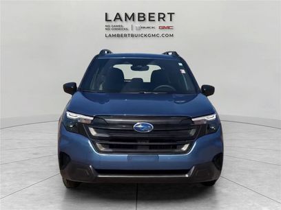 Used 2025 Subaru Forester w/ Convenience Package #1