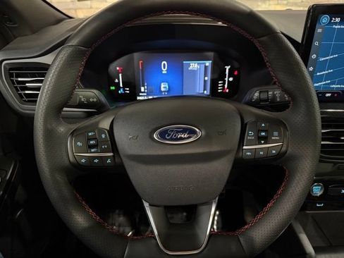 Used 2023 Ford Escape ST-Line w/ Tech Pack #1 AWD/4WD image 15