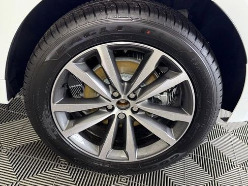 Used 2026 Jaguar F-PACE R-Dynamic S image 10