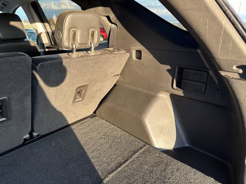 Used 2019 Chevrolet Equinox Premier image 34