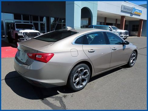 Used 2023 Chevrolet Malibu LT FWD image 6