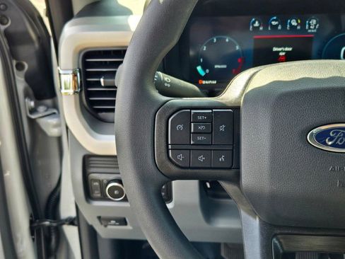 New 2026 Ford F350 XLT w/ XLT Premium Package AWD/4WD image 35