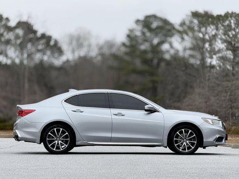 Used 2018 Acura TLX V6 w/ Technology Package image 11