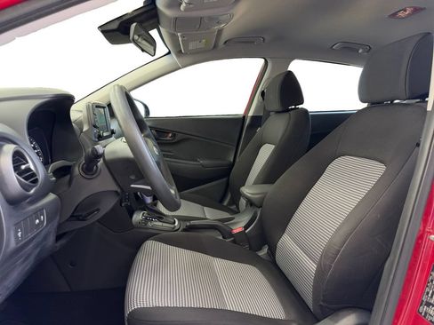 Used 2021 Hyundai Kona SE FWD image 10