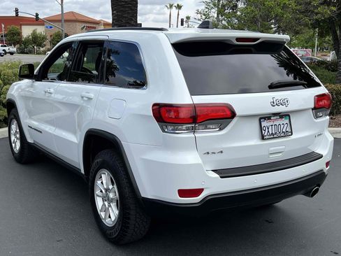 Used 2020 Jeep Grand Cherokee Laredo image 71