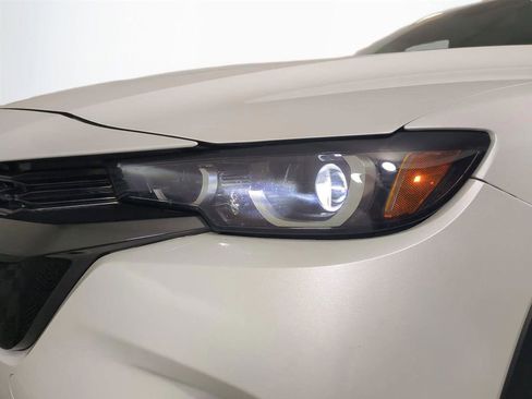 Used 2023 MAZDA CX-50 AWD 2.5 S w/ Cargo Package image 10