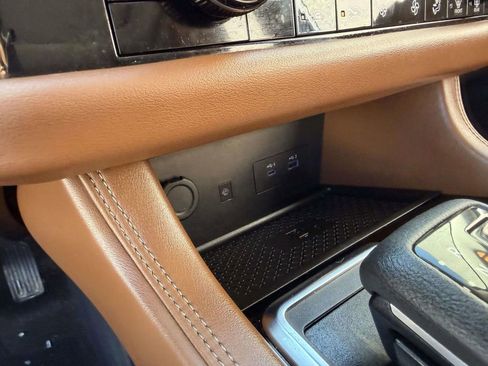 Used 2024 Nissan Pathfinder Platinum image 36