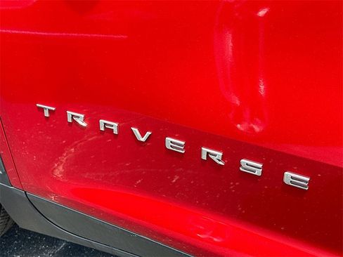 New 2026 Chevrolet Traverse LT w/ Driver Confidence Package image 19