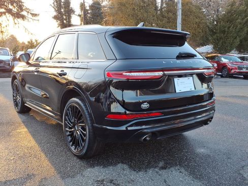 Certified 2022 Lincoln Corsair Reserve w/ Luxury Package image 22