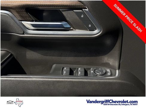 Used 2024 Chevrolet Silverado 1500 LT Trail Boss w/ Convenience Package II AWD/4WD image 22