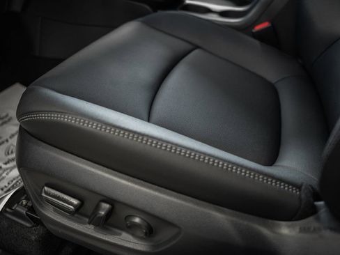 New 2026 Toyota Corolla Cross XLE image 36