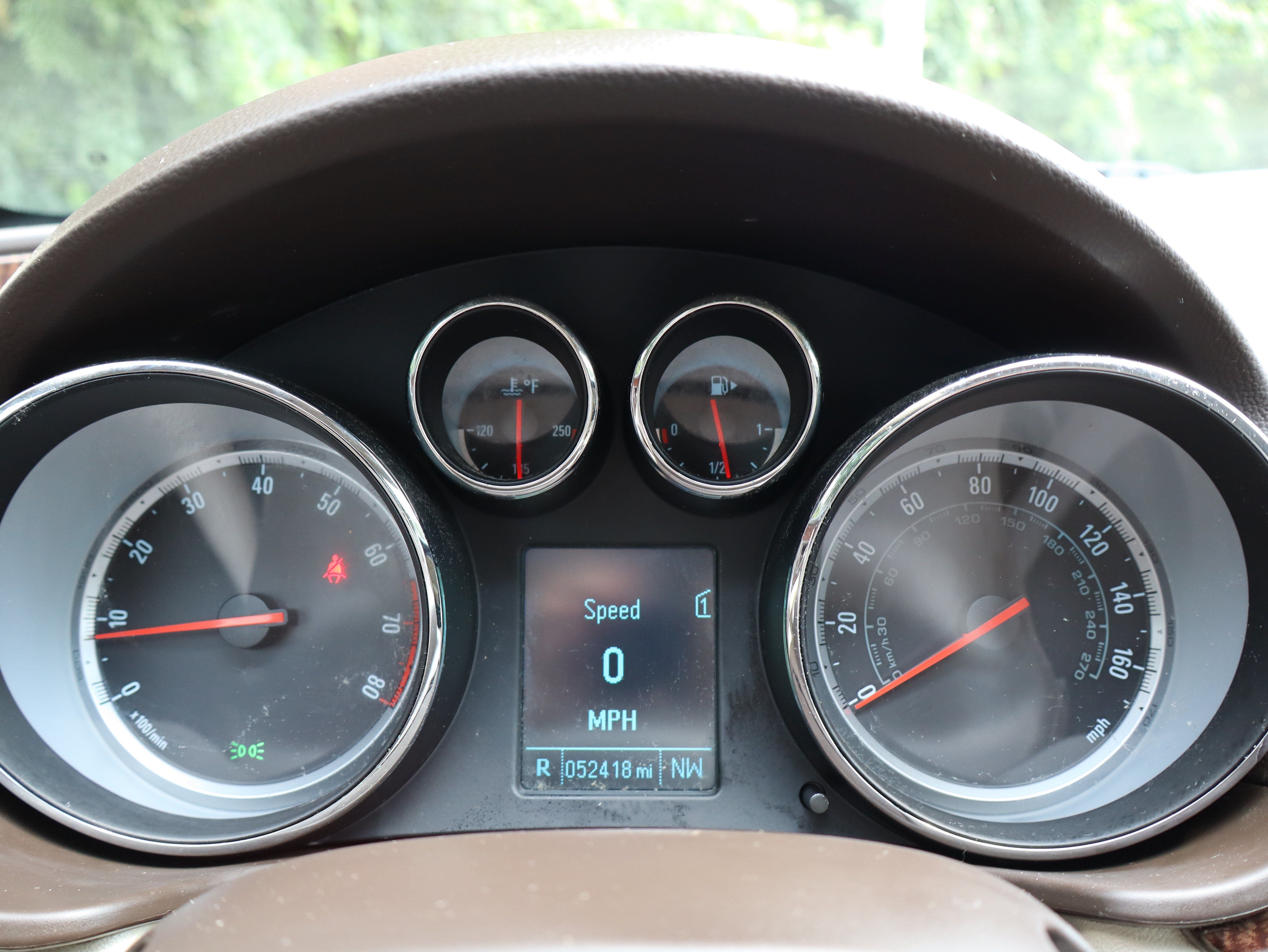 Used 2012 Buick Regal Premium FWD image 32