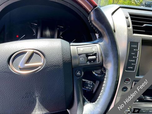 Used 2016 Lexus GX 460 Luxury w/ Preferred Accessory Package AWD/4WD image 16