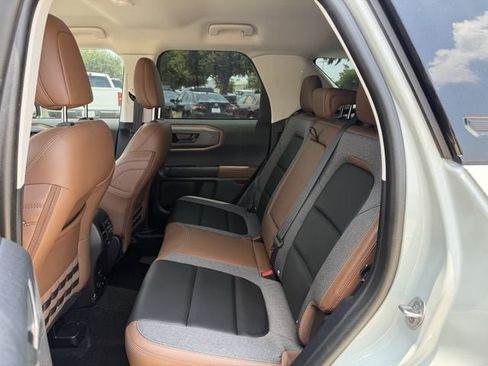 Used 2024 Ford Bronco Sport Outer Banks AWD/4WD image 27