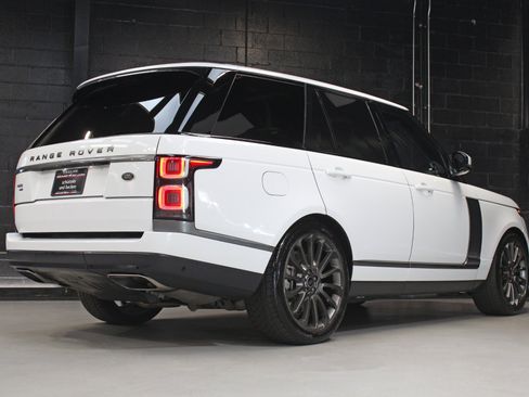 Used 2022 Land Rover Range Rover P525 Westminster Edition AWD/4WD image 17