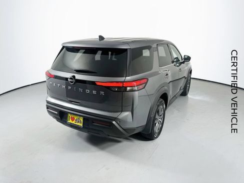 Certified 2023 Nissan Pathfinder S FWD image 9
