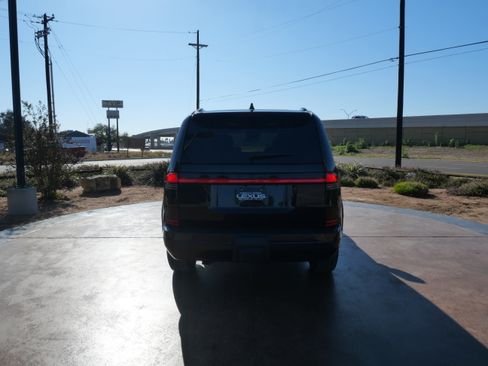 Certified 2026 Lexus GX 550 w/ Accessory Package (2T) image 3