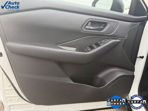 Certified 2025 Nissan Rogue S image 9