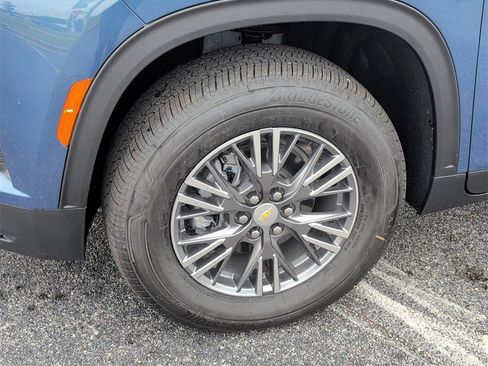 Certified 2026 Chevrolet Traverse LT w/ LPO, Floor Liner Package image 12