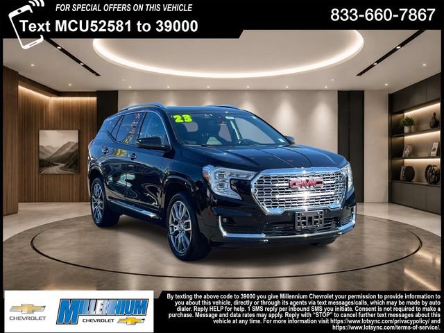 Used 2023 GMC Terrain Denali AWD/4WD image 1