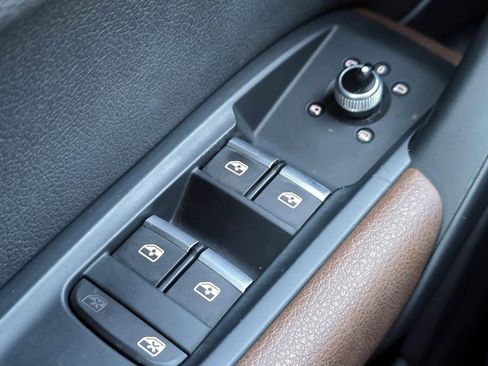 Used 2018 Audi Q5 2.0T Premium w/ Convenience Package image 20