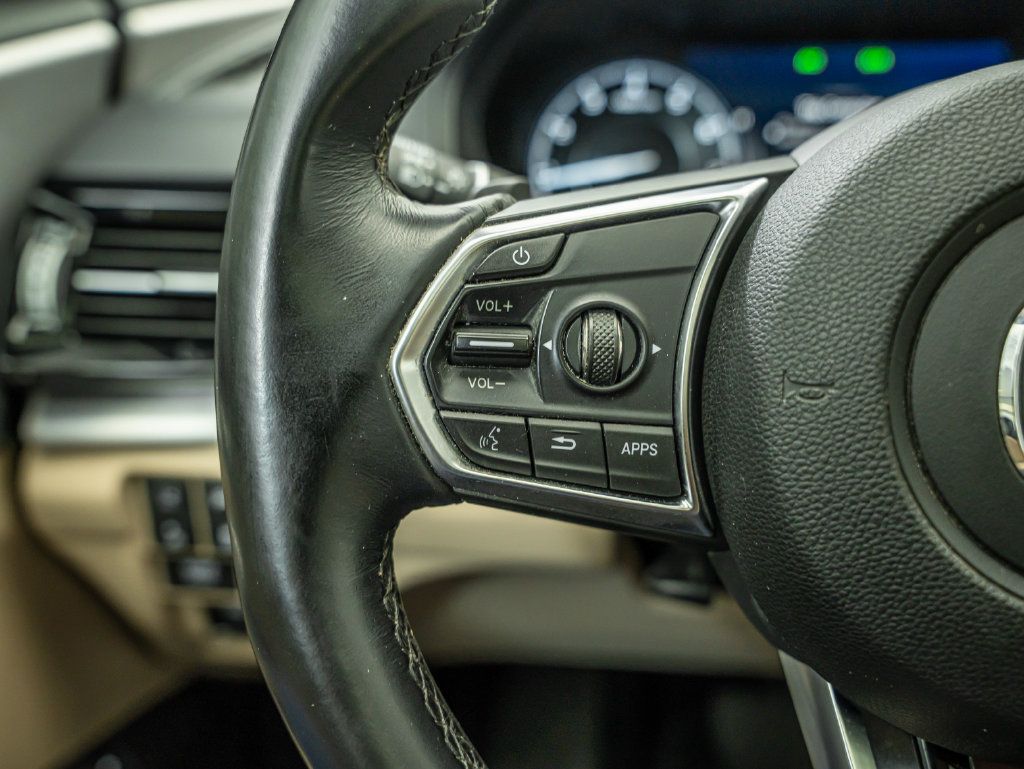 Used 2020 Acura RDX w/ Technology Package AWD/4WD image 19
