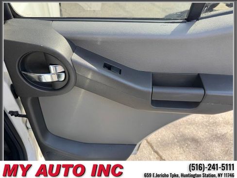 Used 2012 Nissan Xterra S image 28