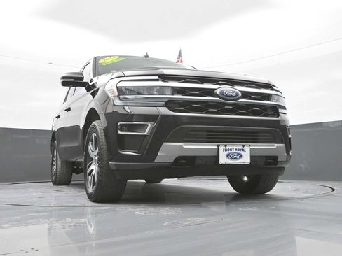 Used 2023 Ford Expedition Limited image 39