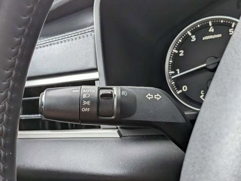 Used 2022 Mitsubishi Outlander SE AWD/4WD image 32