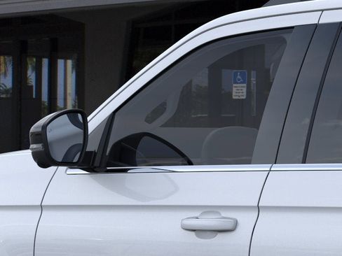 New 2026 Ford Expedition Active RWD image 20
