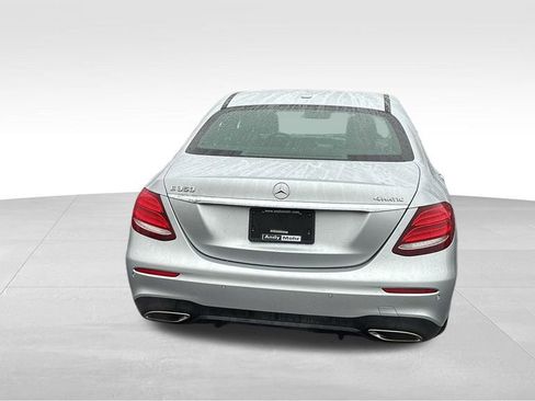 Used 2020 Mercedes-Benz E 350 4MATIC Sedan image 6