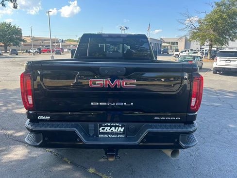 Used 2023 GMC Sierra 2500 Denali w/ Denali Ultimate Package AWD/4WD image 6