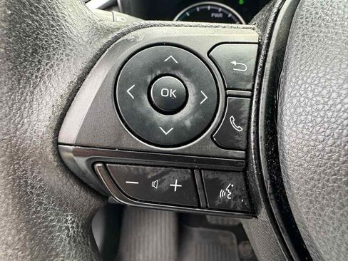 Used 2022 Toyota RAV4 LE AWD/4WD image 15