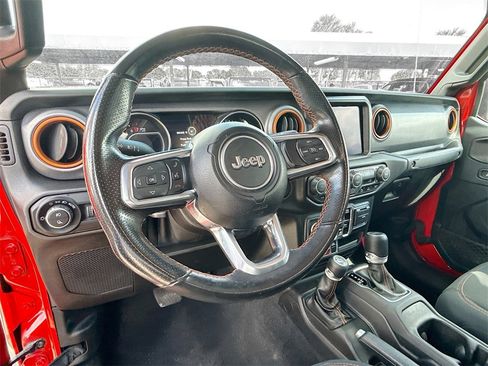 Used 2021 Jeep Gladiator Mojave image 12