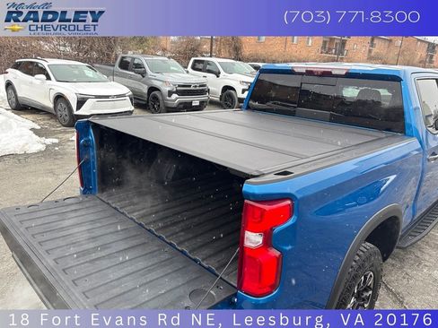 Certified 2022 Chevrolet Silverado 1500 ZR2 w/ Technology Package image 12