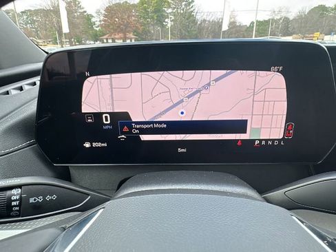 New 2026 Chevrolet Traverse LT w/ Sun and Wheel Package image 27