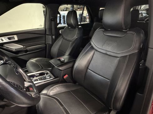 Used 2021 Ford Explorer ST w/ Equipment Group 401A AWD/4WD image 22