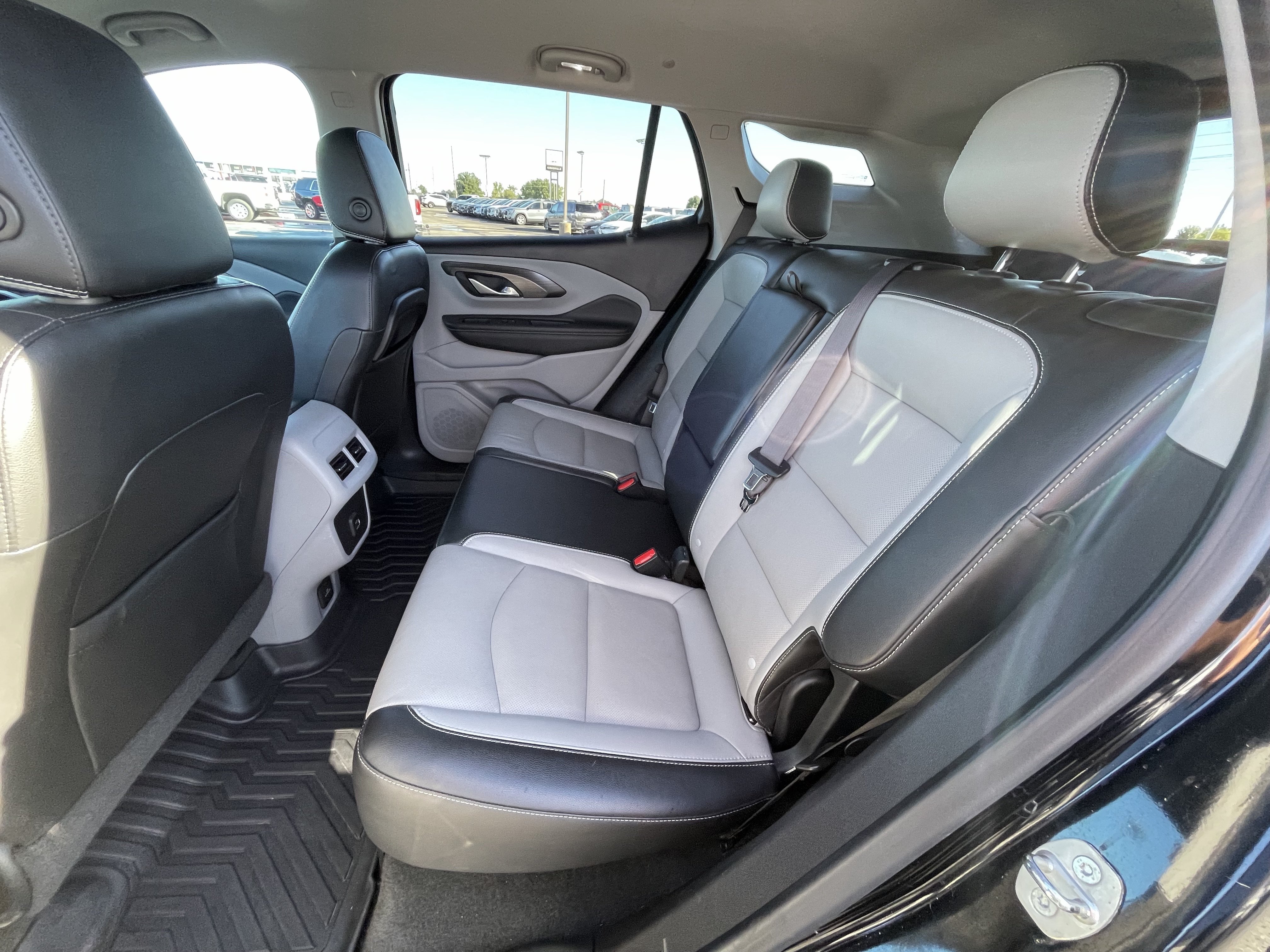 Certified 2022 GMC Terrain SLT AWD/4WD image 14