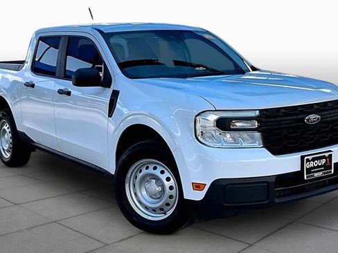 Used 2024 Ford Maverick XL FWD image 3