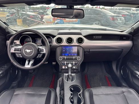 Used 2020 Ford Mustang Premium RWD image 21