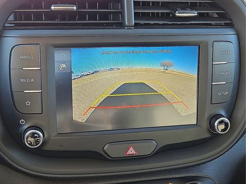 Used 2024 Kia Soul LX w/ Option Group 015 image 25