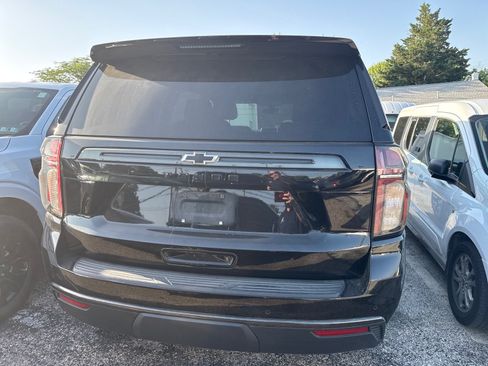 Used 2021 Chevrolet Tahoe Z71 w/ Z71 Signature Package AWD/4WD image 6